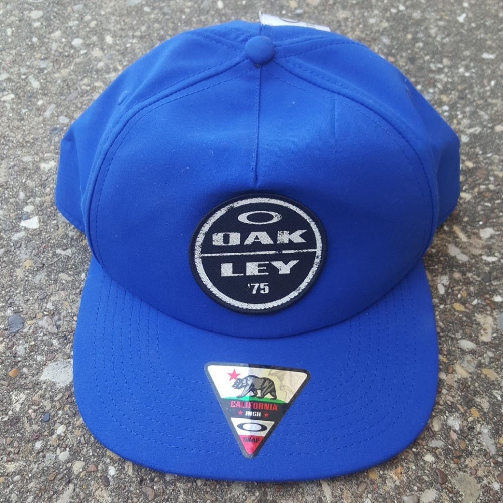 Oakley Foundation Cap Blue Snapback California Hat